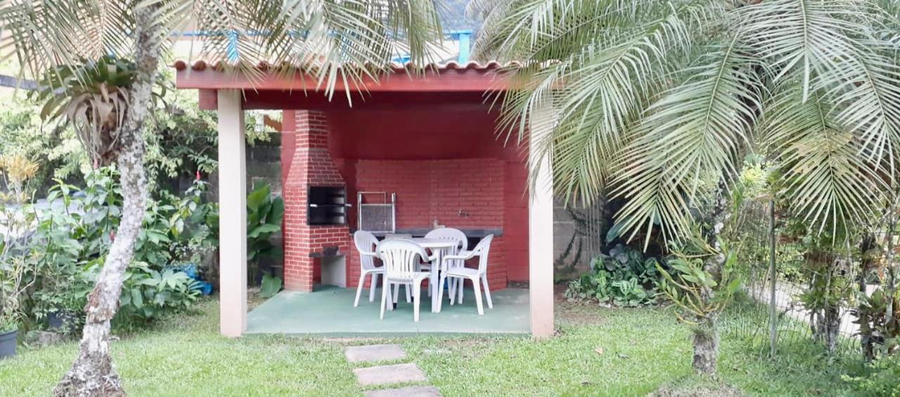 Apartamento Estilo Chale Com Piscina Убатуба Екстериор снимка